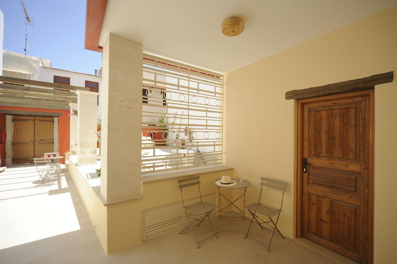 Veranda Rossa Suites Rethymno Exteriör bild