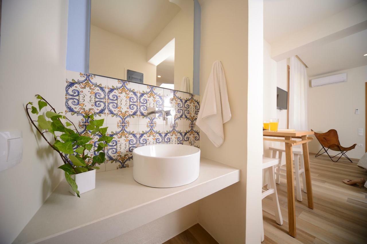 Veranda Rossa Suites Rethymno Exteriör bild